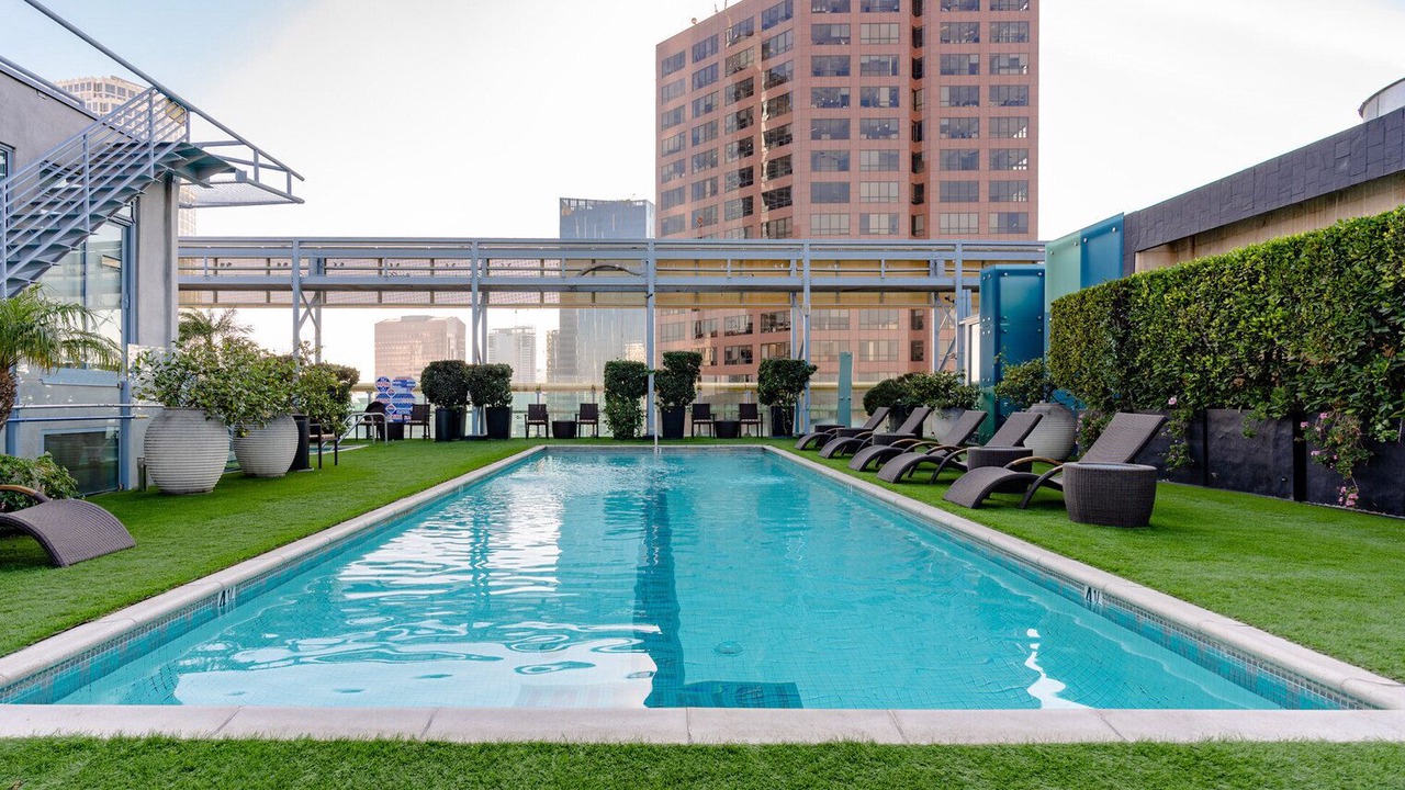 Photo of Outdoor in City West