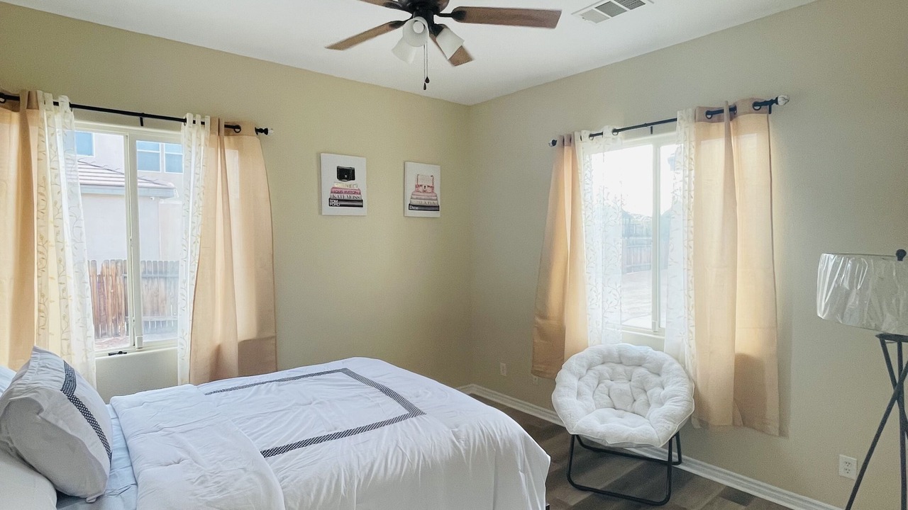 Photo of Bedroom in Victorville