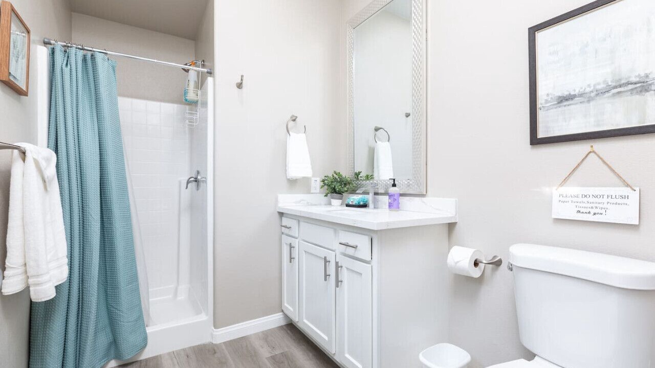 Photo of Bathroom in Ridgecrest