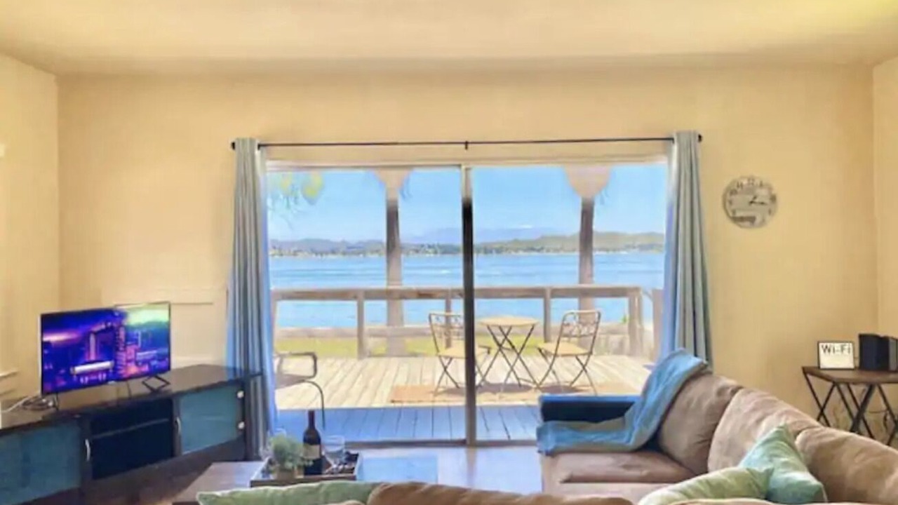 Photo of Livingroom in Lake Elsinore