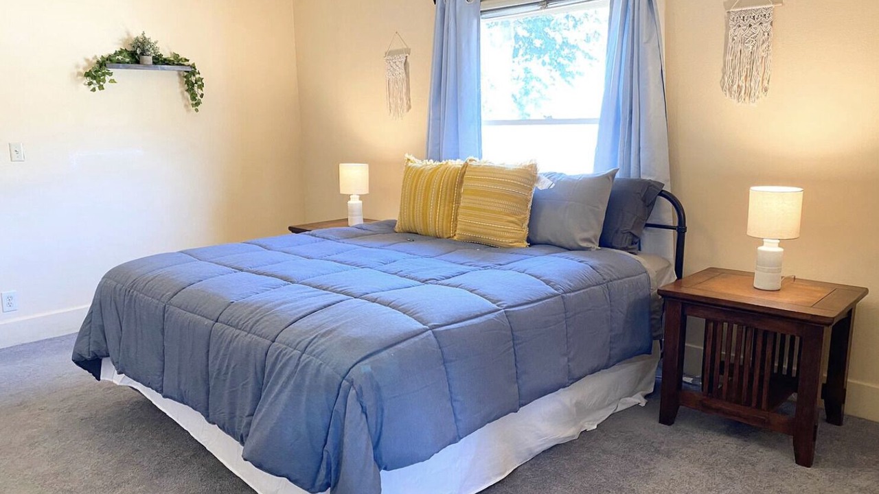Photo of Bedroom in Lake Elsinore