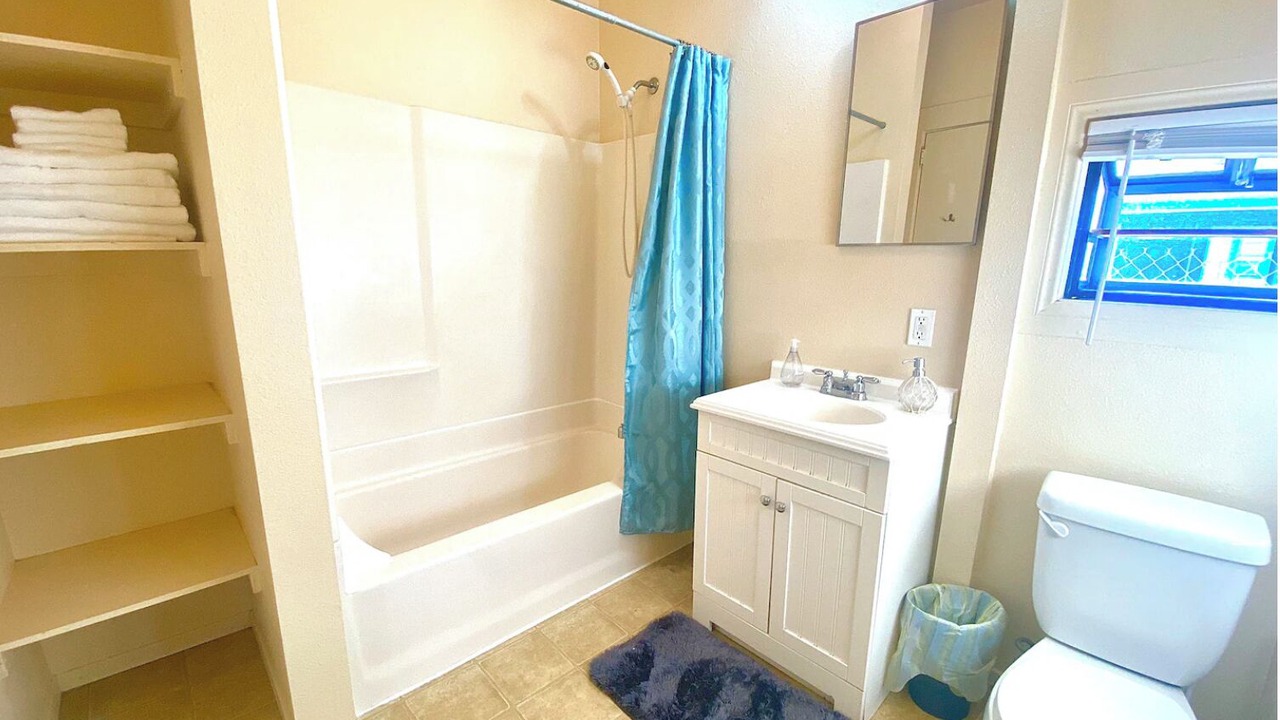 Photo of Bathroom in Lake Elsinore