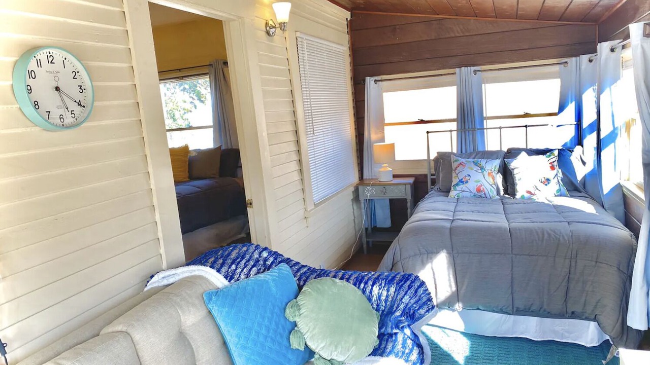 Photo of Bedroom in Lake Elsinore