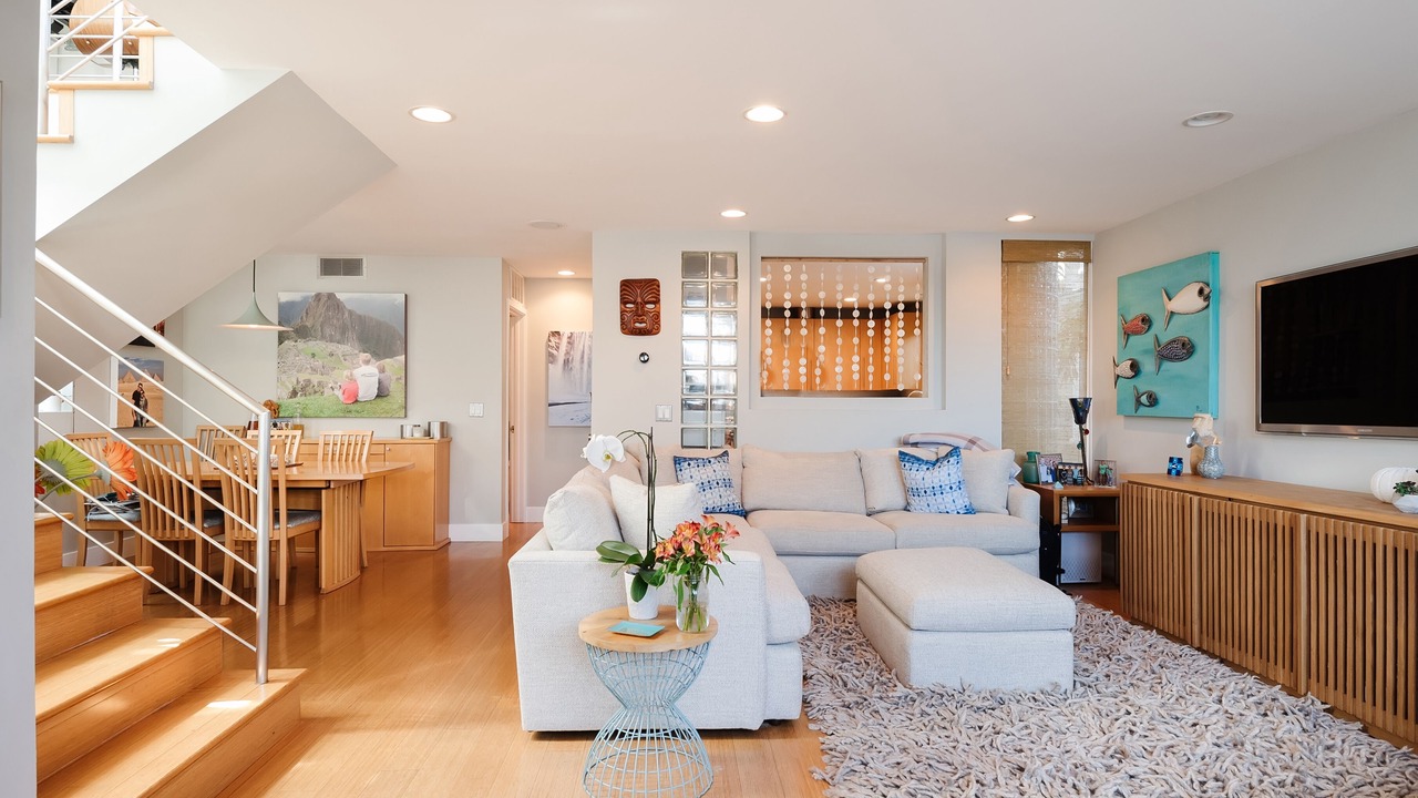 Photo of Livingroom in The Strand
