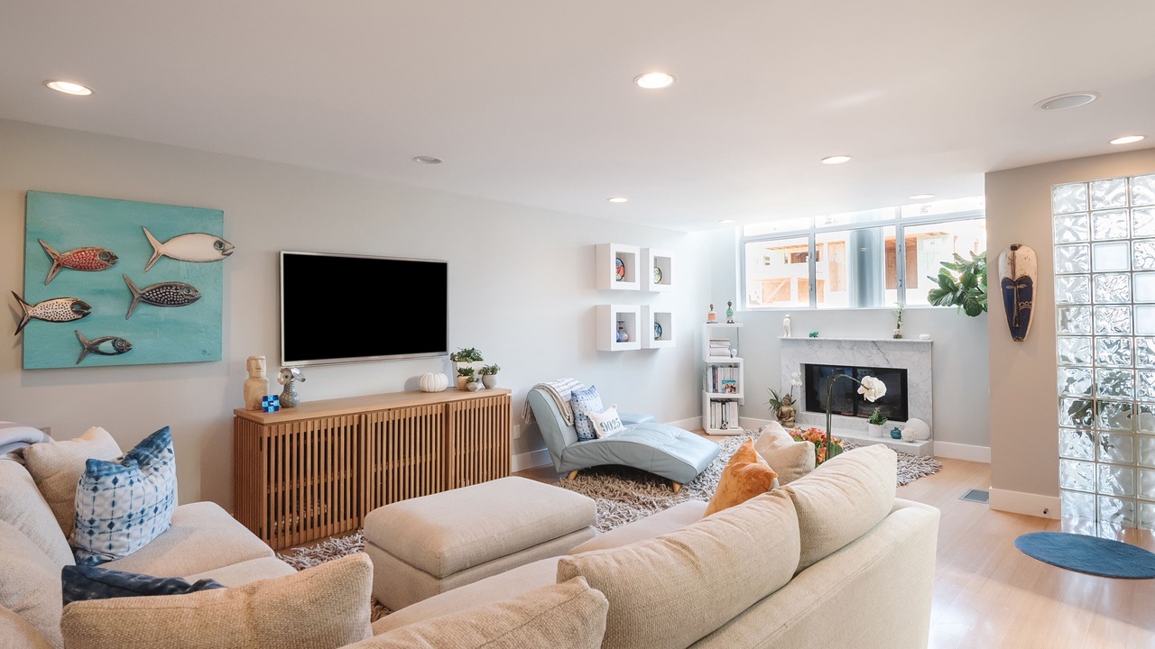Photo of Livingroom in The Strand