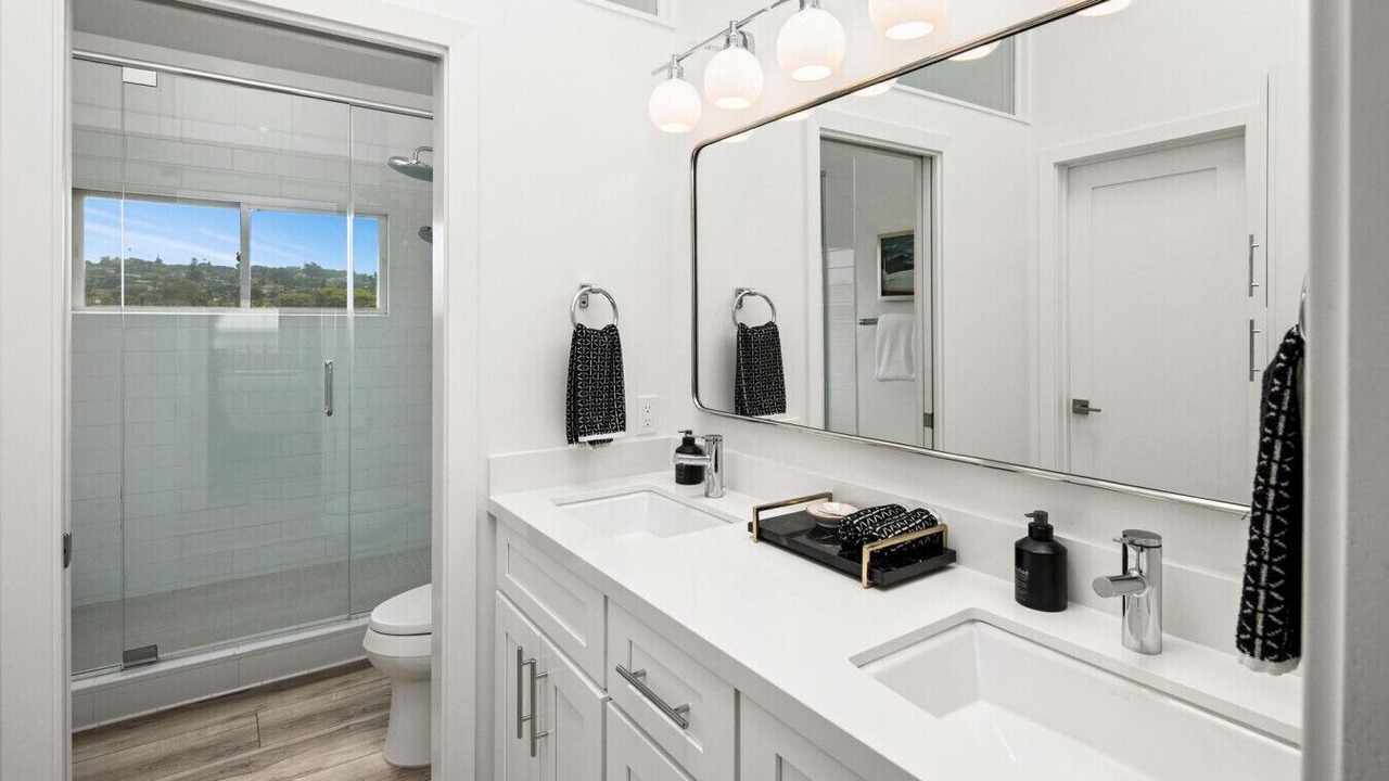 Photo of Bathroom in Olde Solana Beach