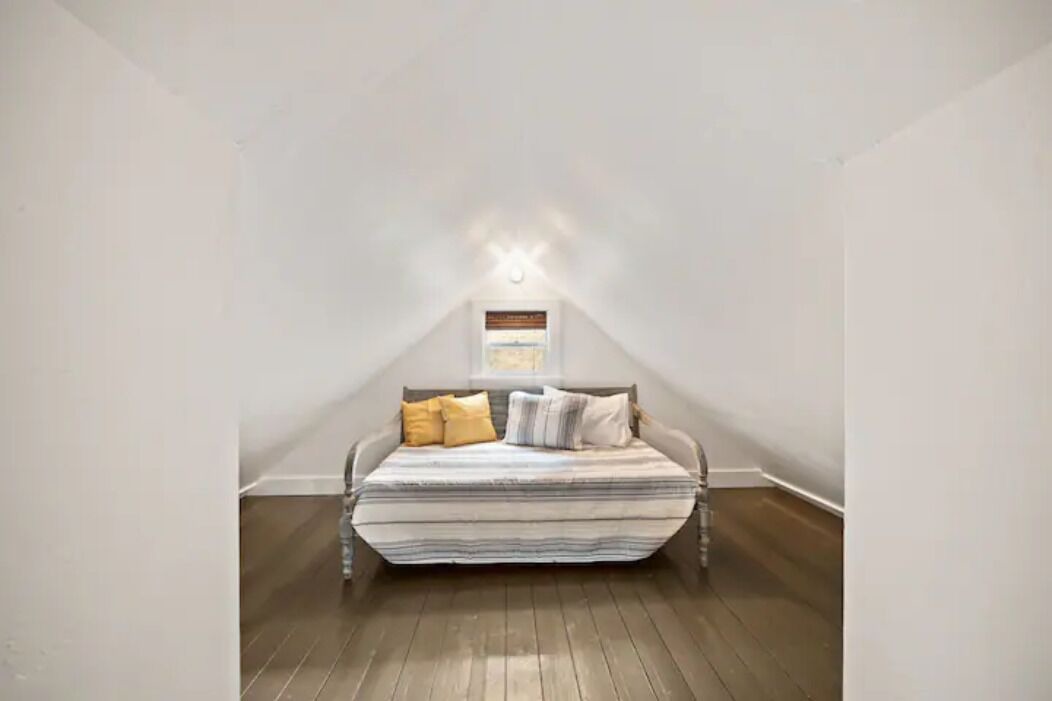 Photo of Bedroom in Glencoe