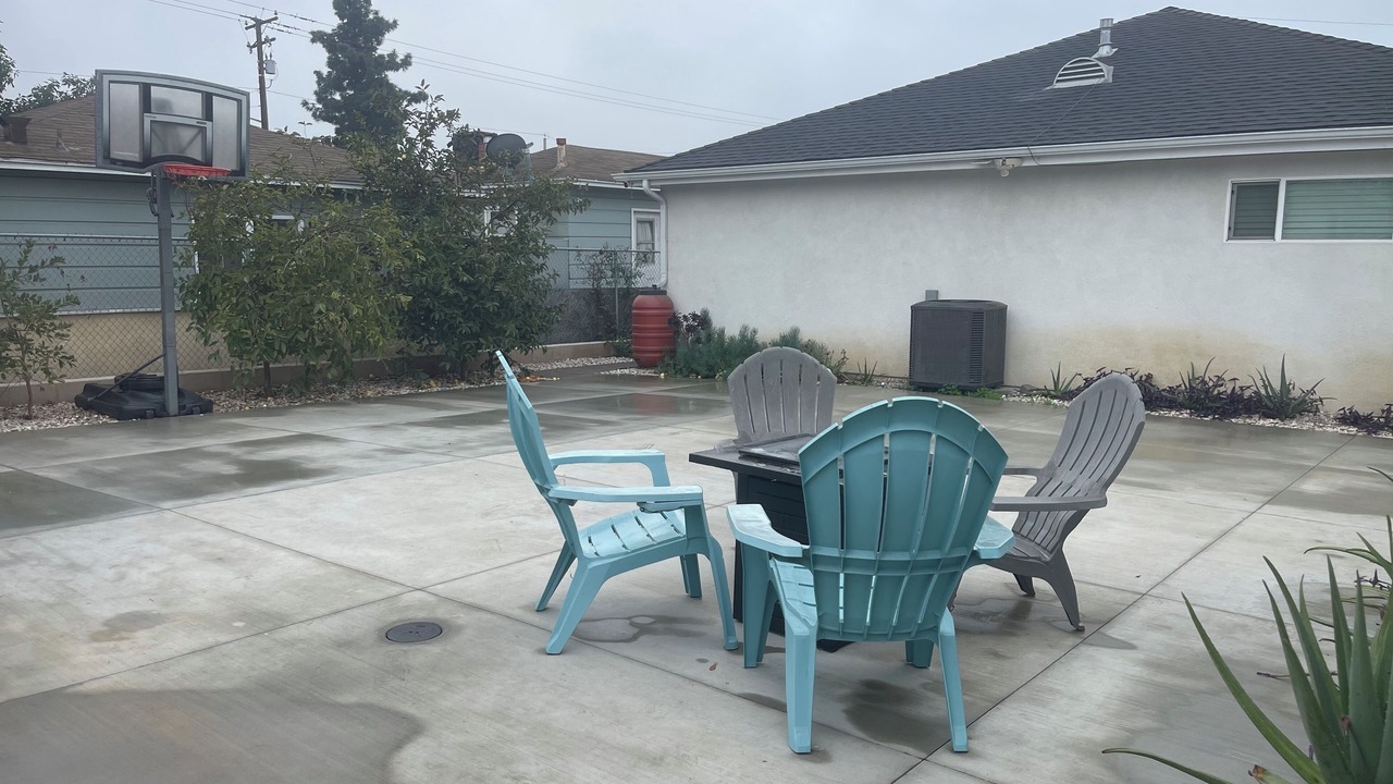 Photo of Outdoor in Bellflower