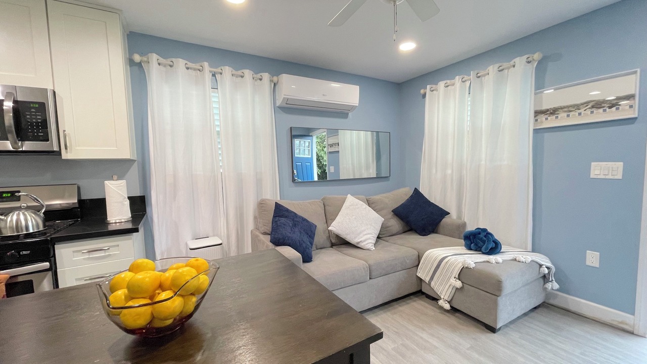 Photo of Livingroom in Bellflower