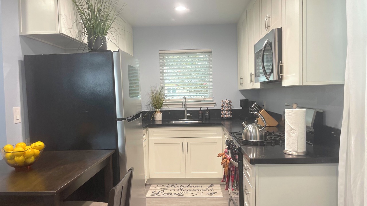 Photo of Kitchen in Bellflower