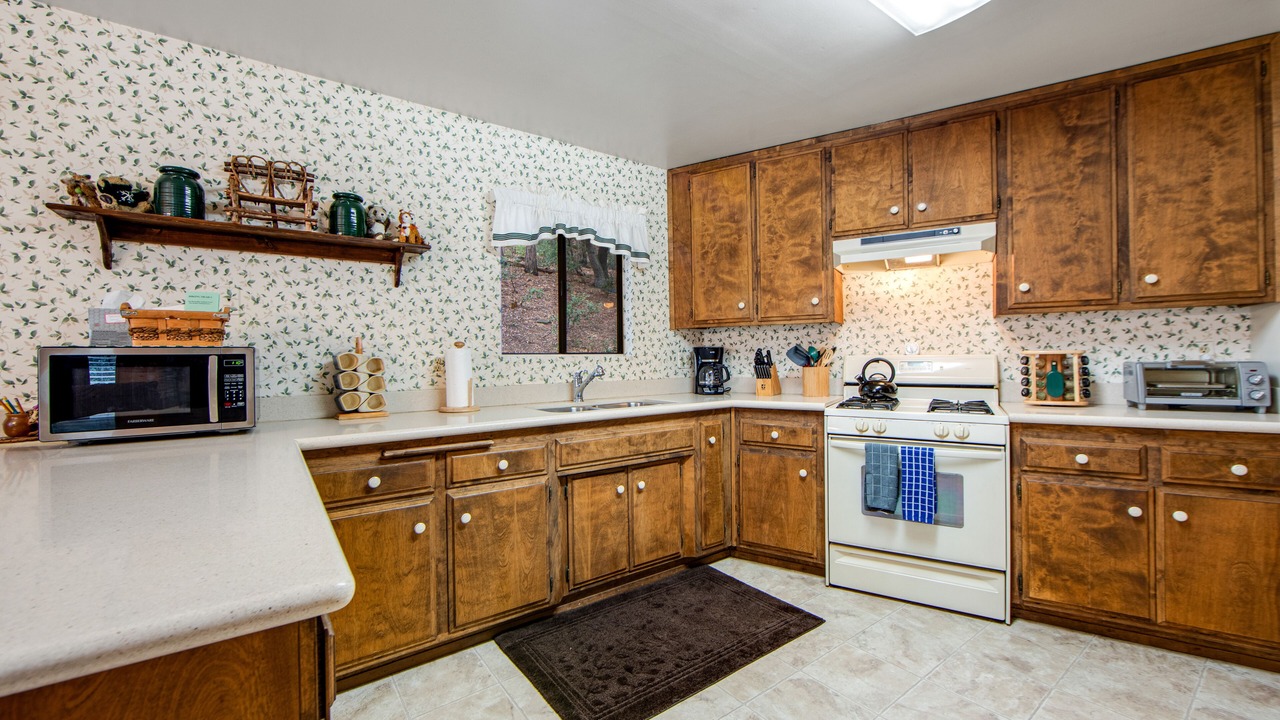 Photo of Kitchen in Idyllwild