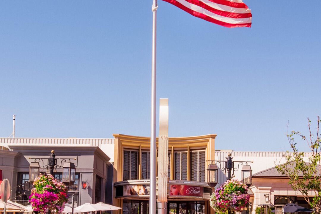 Photo of Others in Pacific Palisades