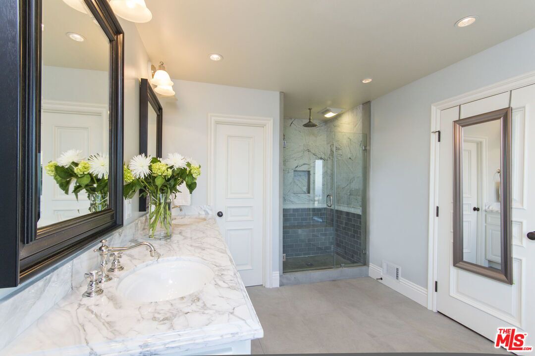 Photo of Bathroom in Pacific Palisades