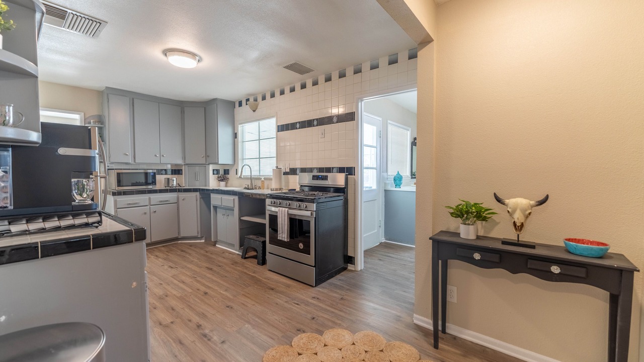 Photo of Kitchen in Mojave