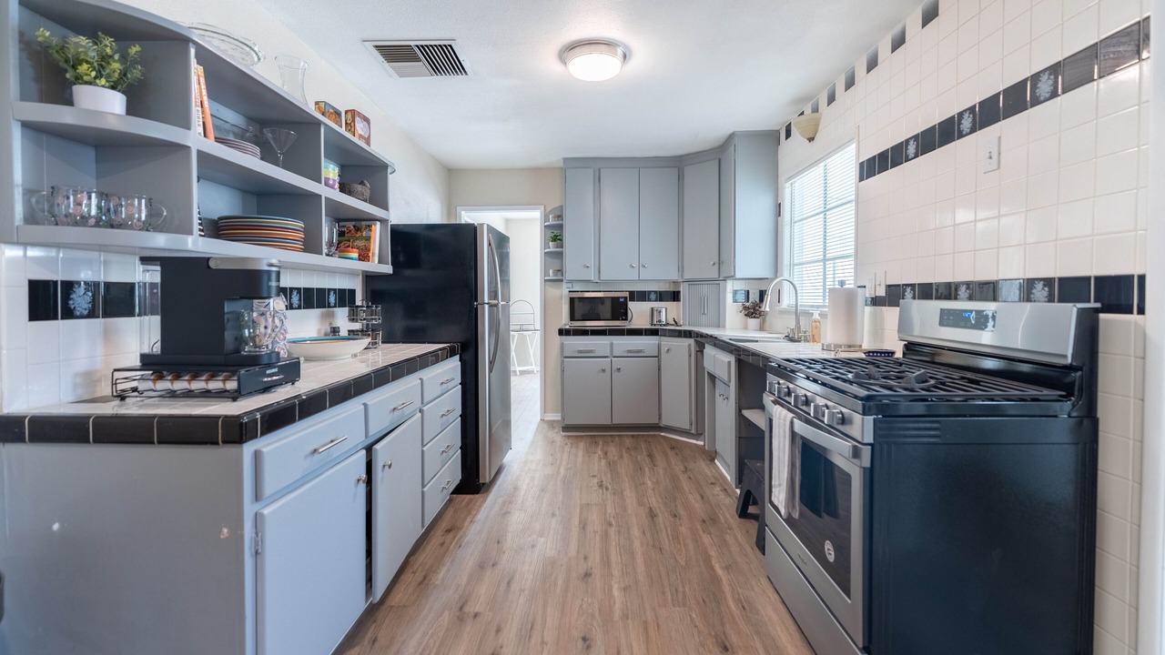 Photo of Kitchen in Mojave