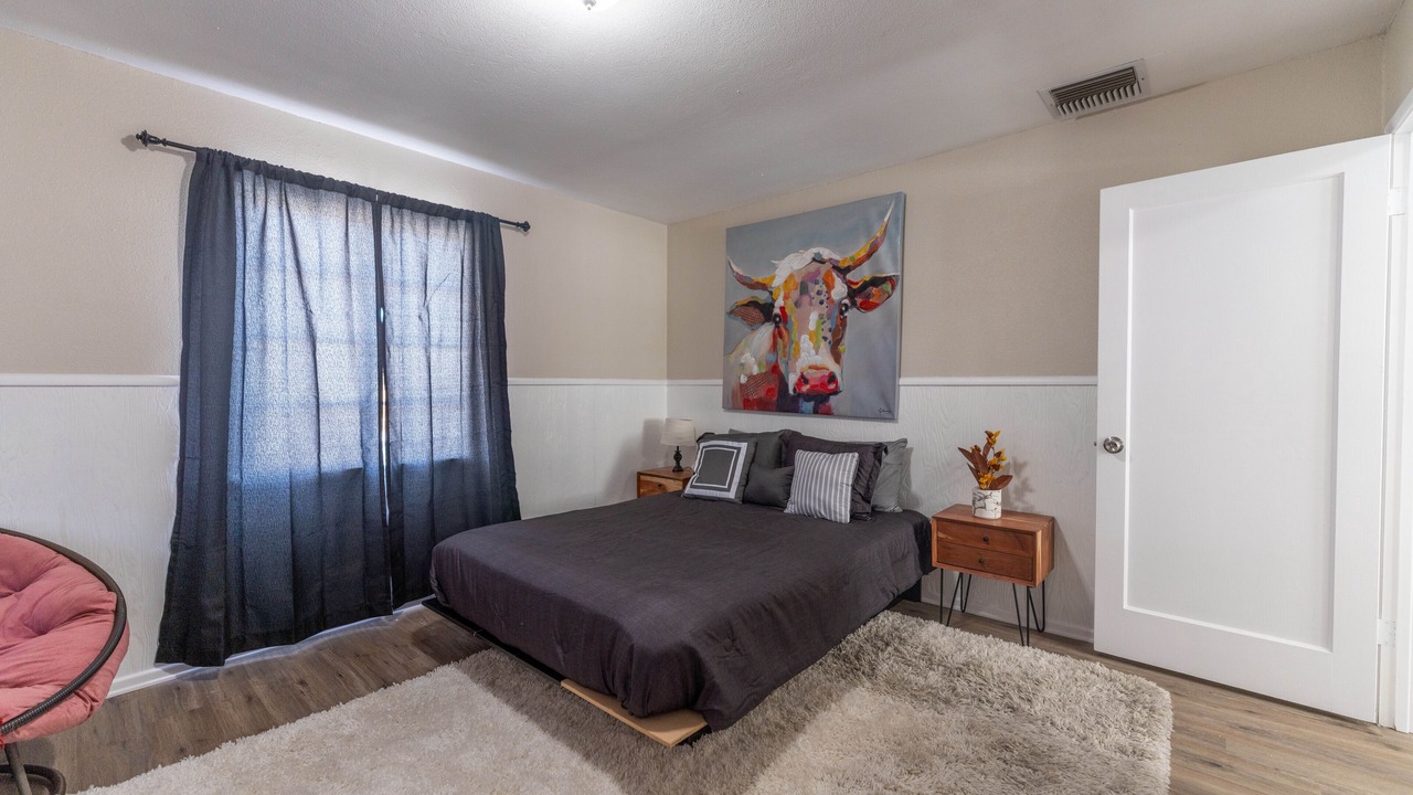 Photo of Bedroom in Mojave