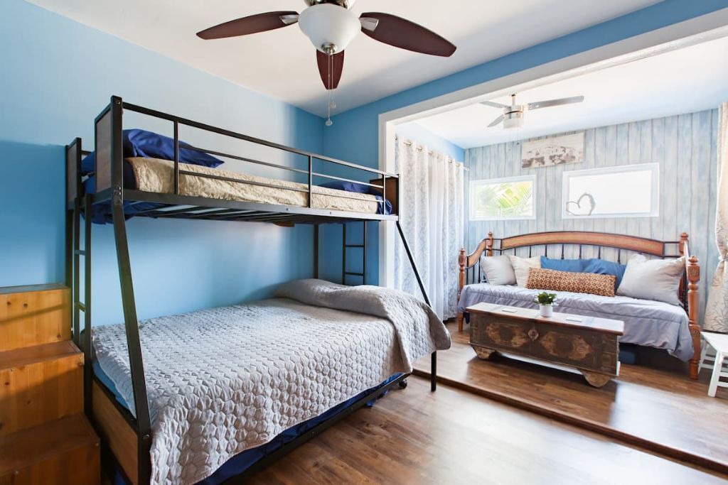 Photo of Bedroom in Lincoln Acres
