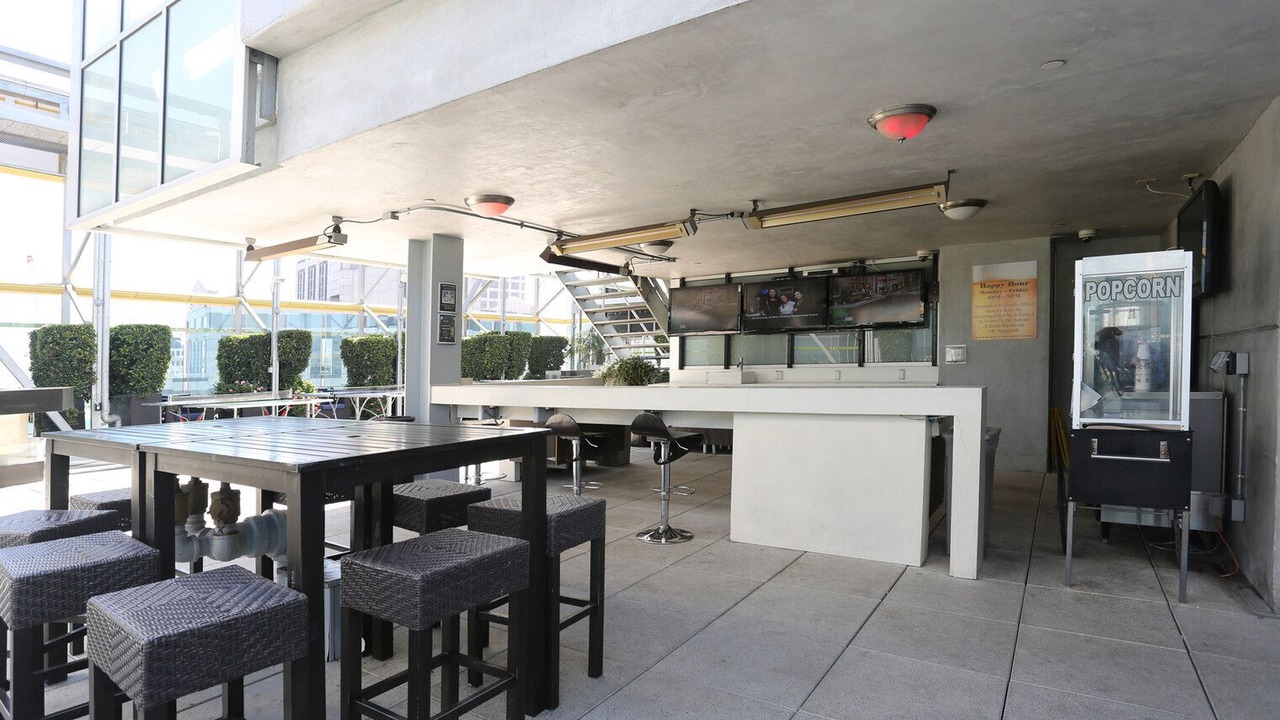 Photo of Outdoor in City West