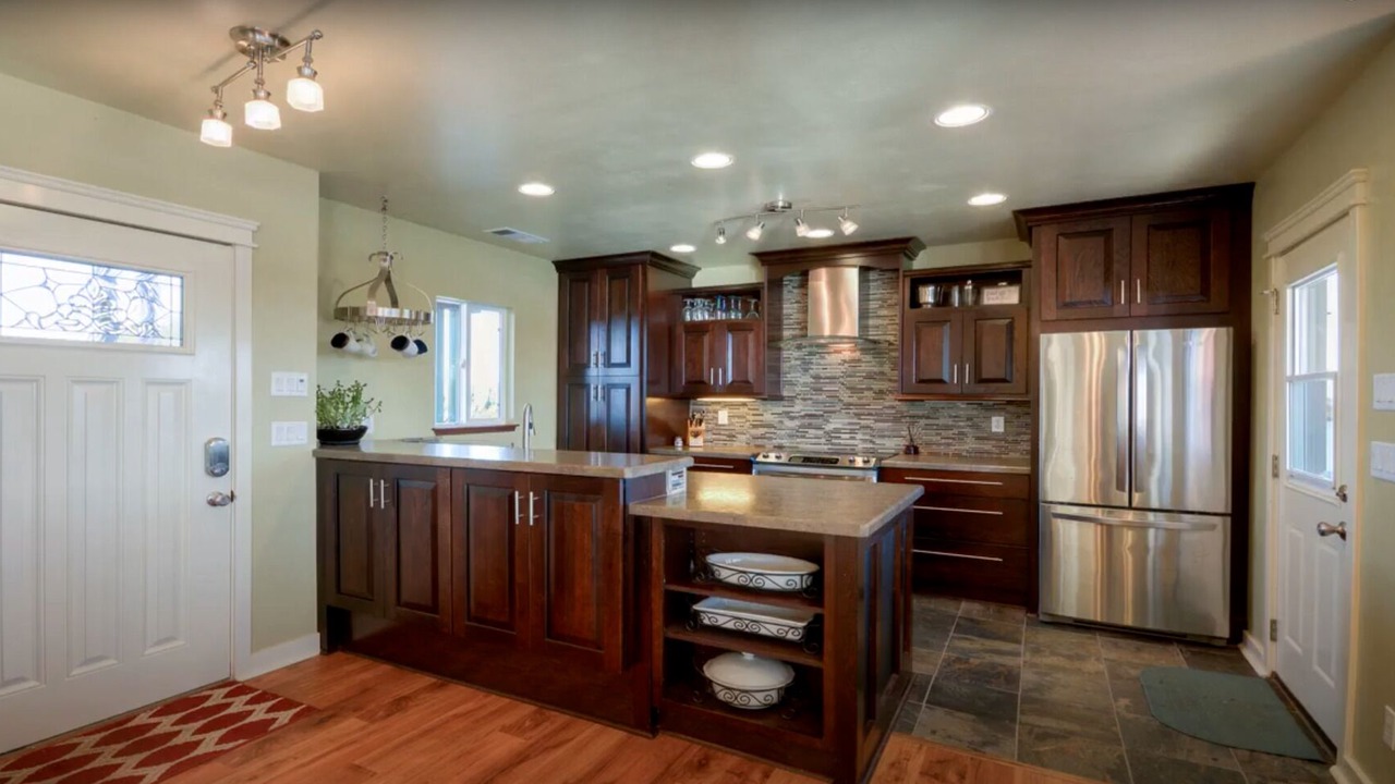 Photo of Kitchen in Isleton