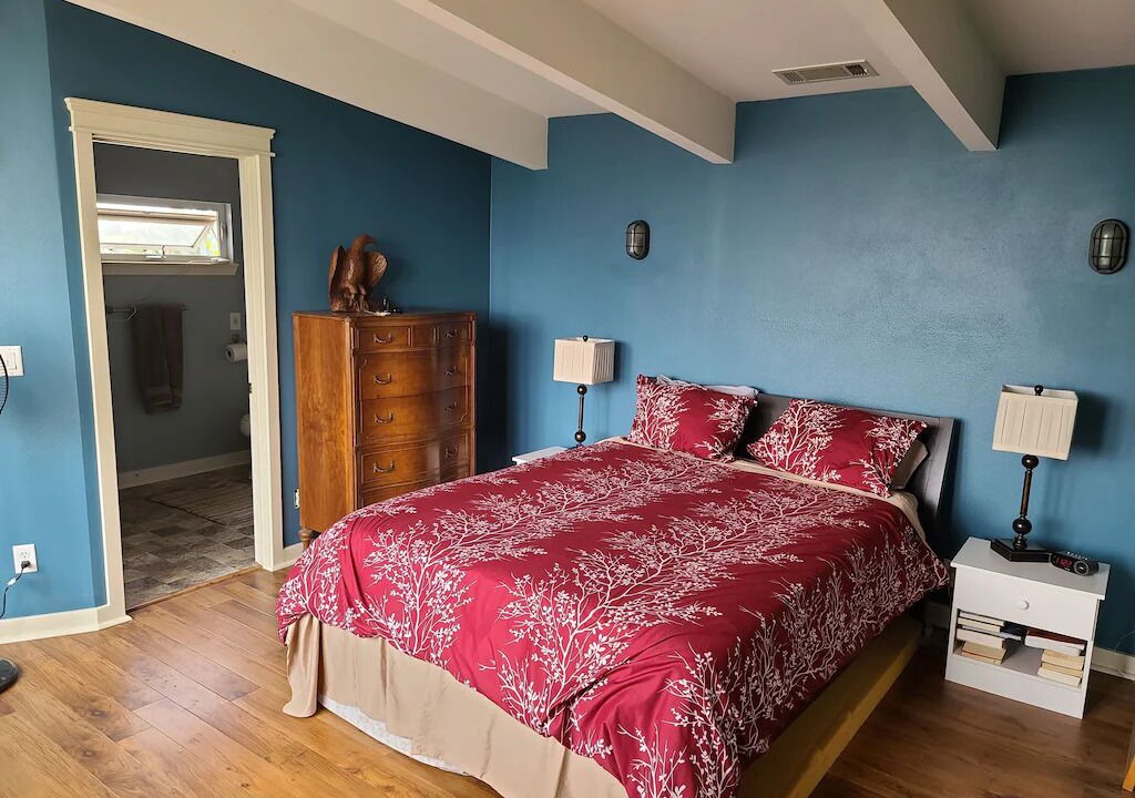 Photo of Bedroom in Isleton