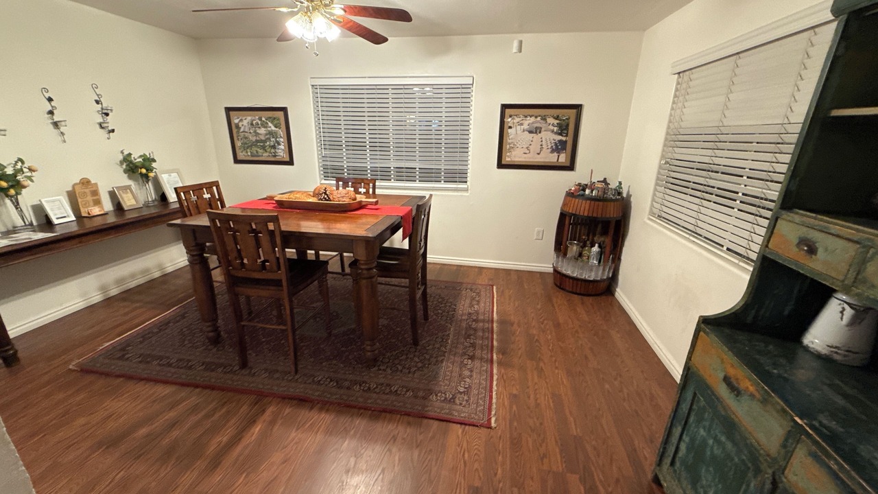 Photo of Bedroom in Bakersfield