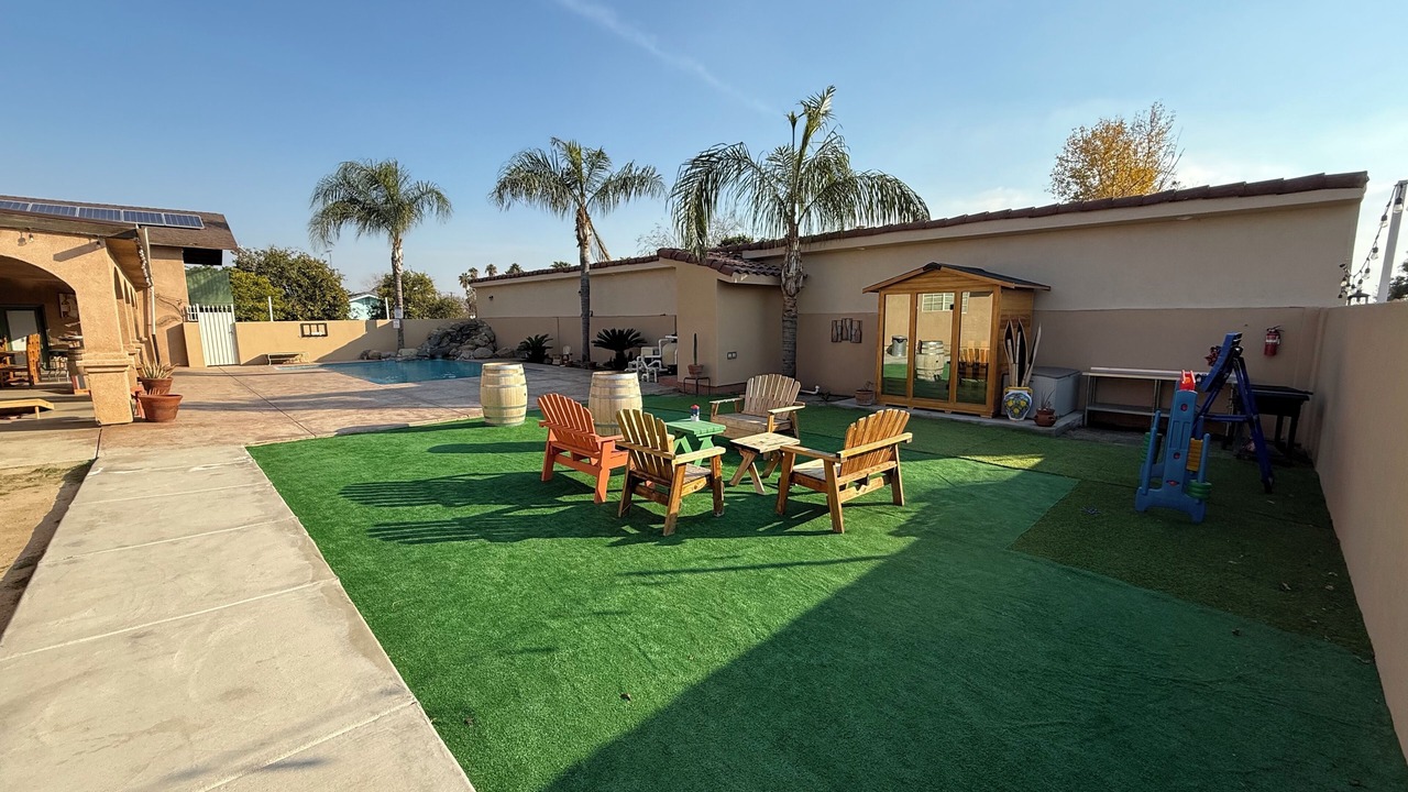 Photo of Outdoor in Bakersfield