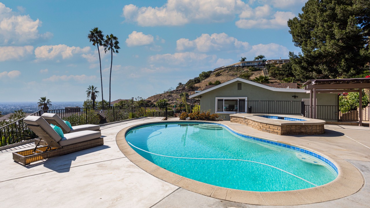 Photo of Outdoor in Whittier