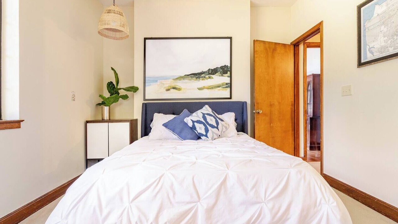 Photo of Bedroom in Angwin