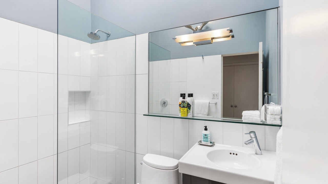 Photo of Bathroom in Twin Palms