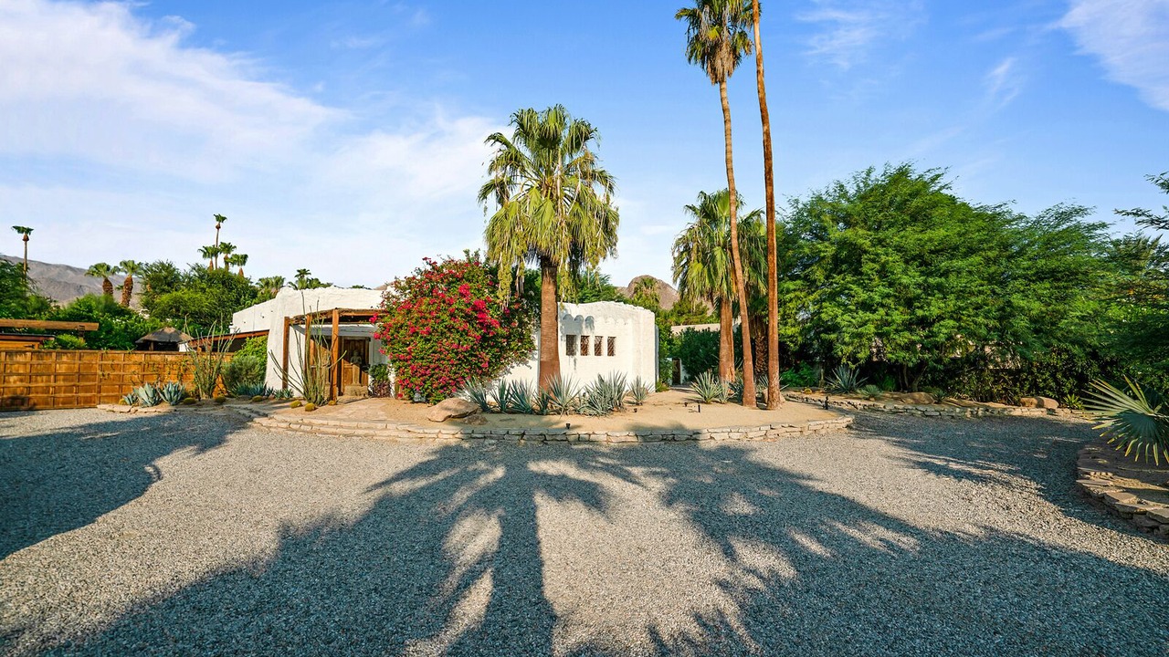 Photo of Outdoor in Magnesia Falls Cove