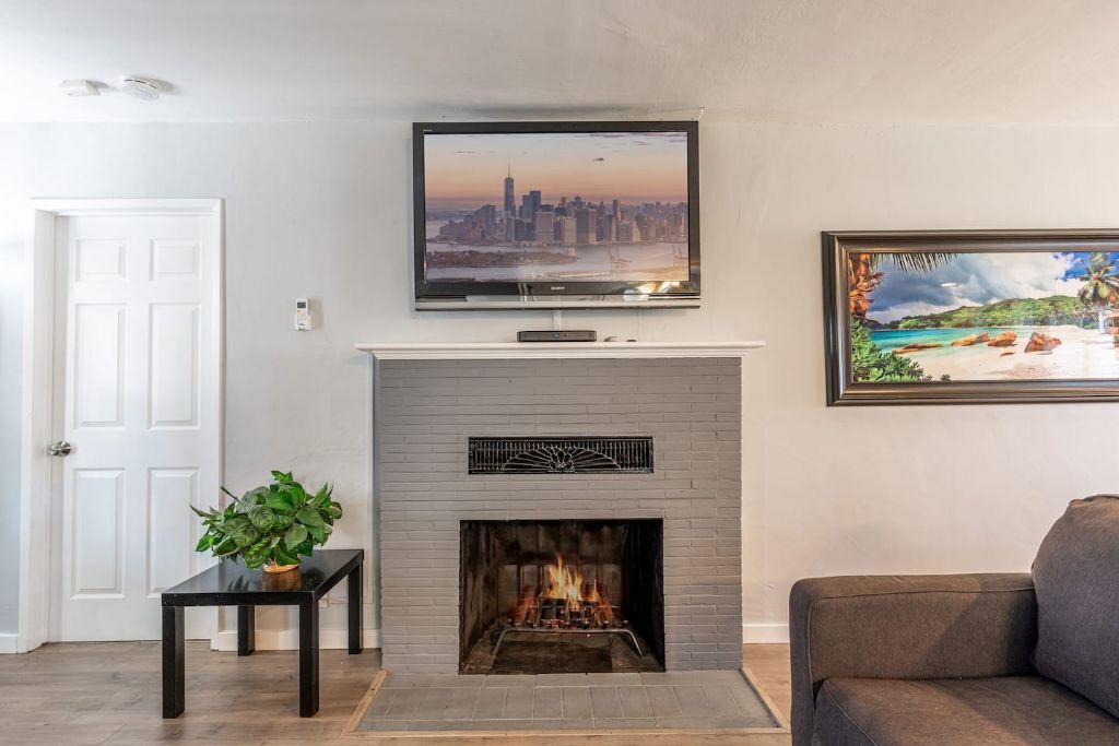 Photo of Livingroom in Arlington