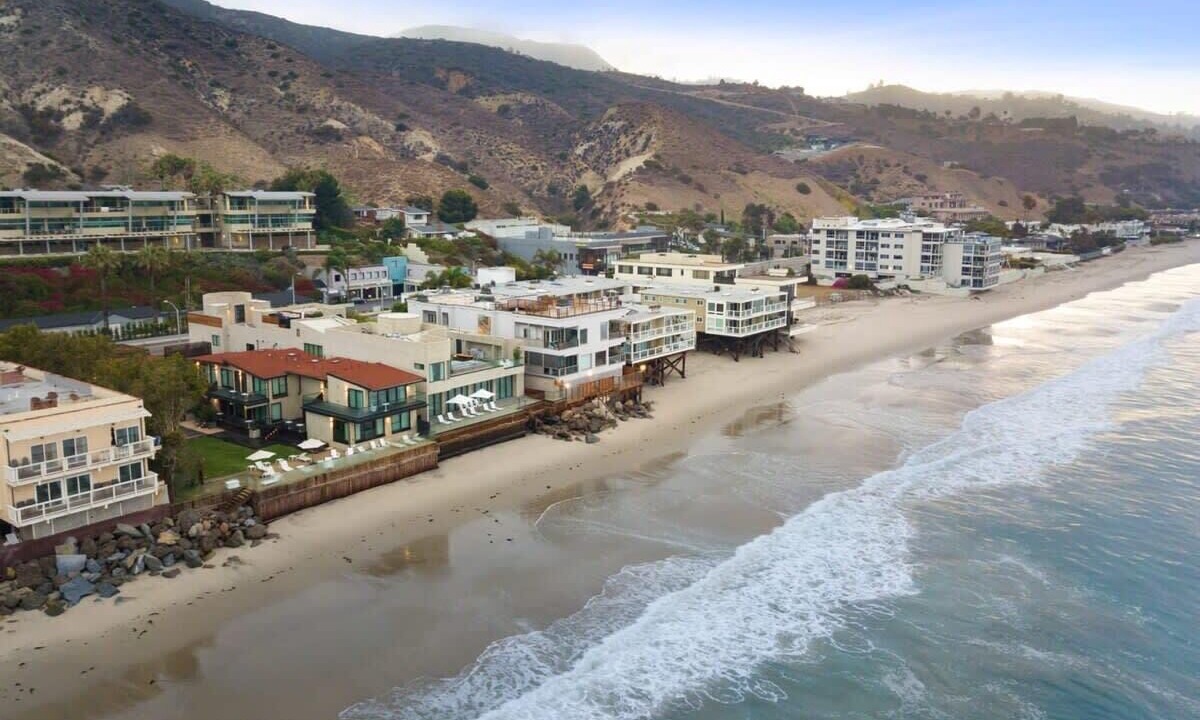 Photo of Others in Eastern Malibu