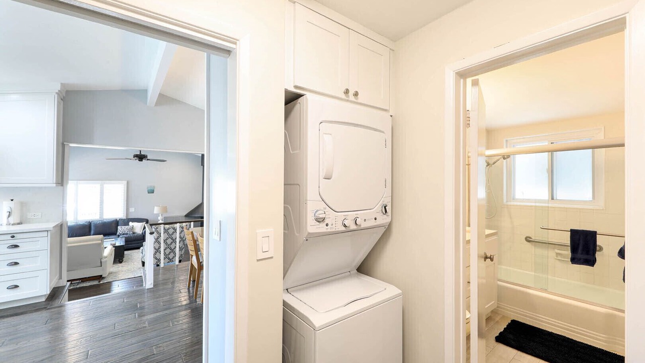 Photo of Bathroom in Corona del Mar