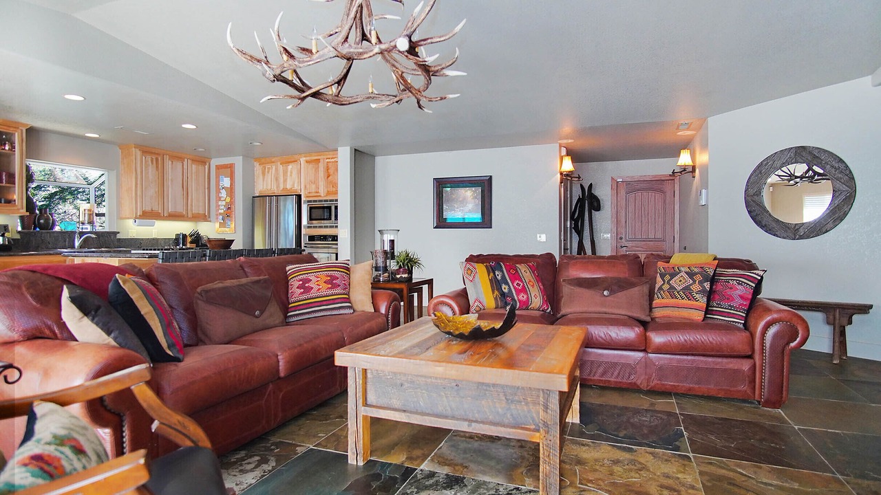 Photo of Livingroom in Strawberry