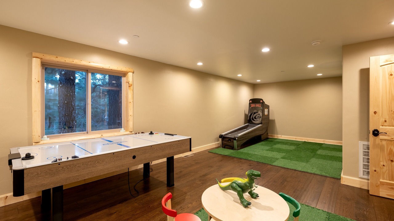 Photo of Bedroom in Castle Glen Estates