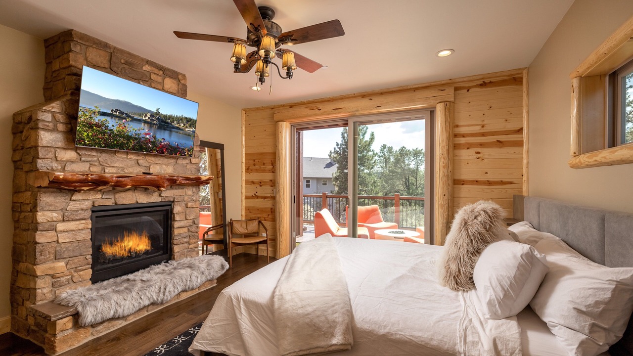 Photo of Bedroom in Castle Glen Estates