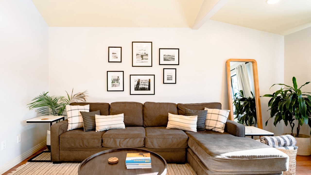 Photo of Bedroom in Cardiff-by-the-Sea
