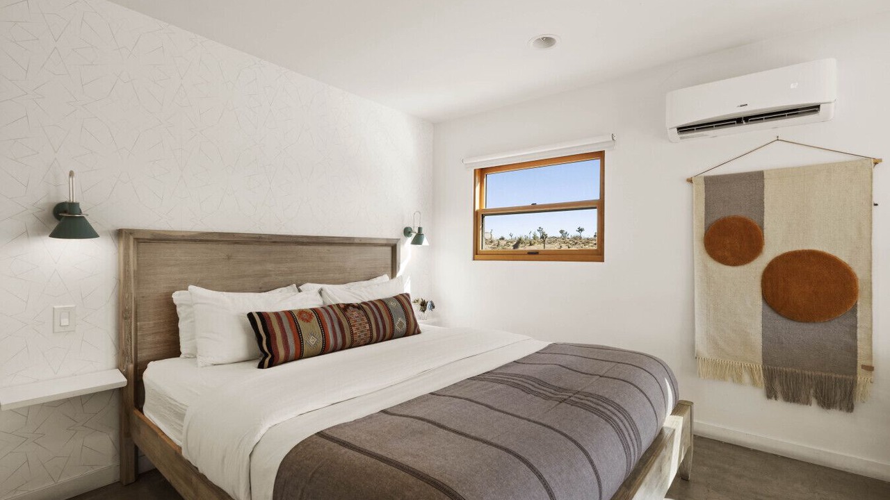 Photo of Bedroom in Yucca Valley