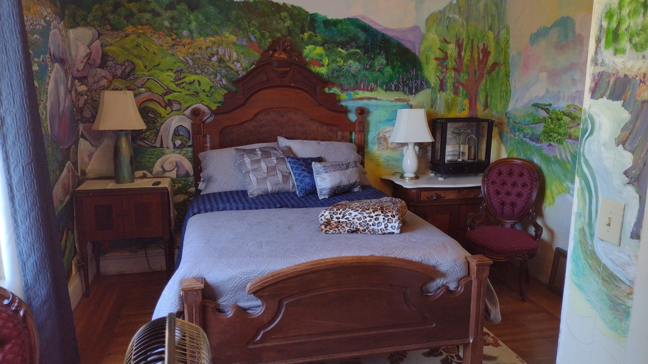 Photo of Bedroom in Vallejo