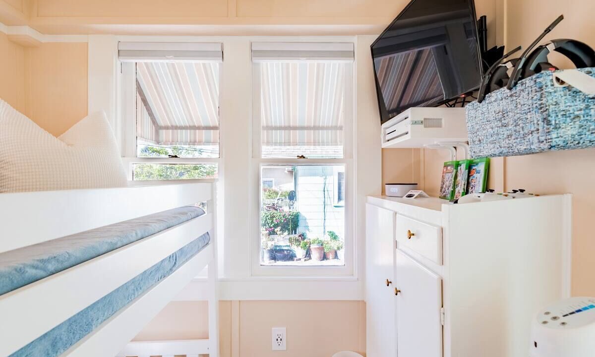 Photo of Bedroom in Whittier