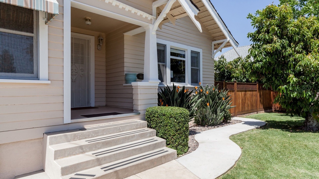 Photo of Outdoor in Whittier