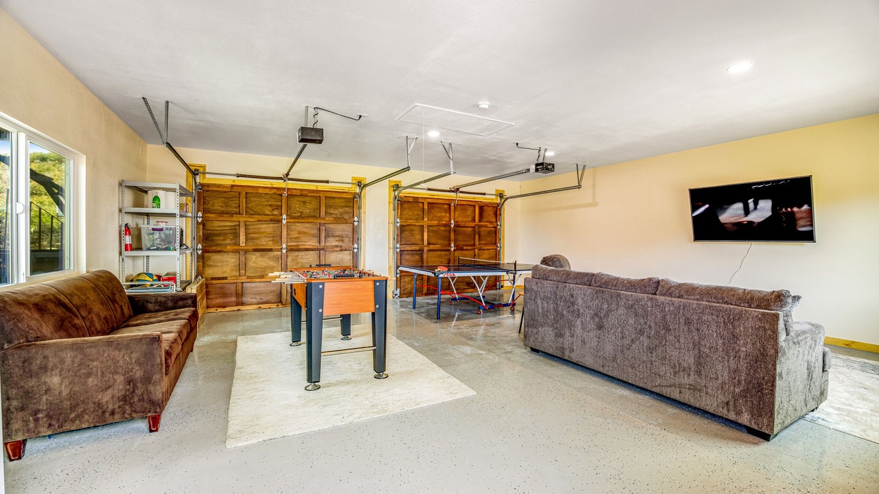 Photo of Livingroom in Fort Bragg