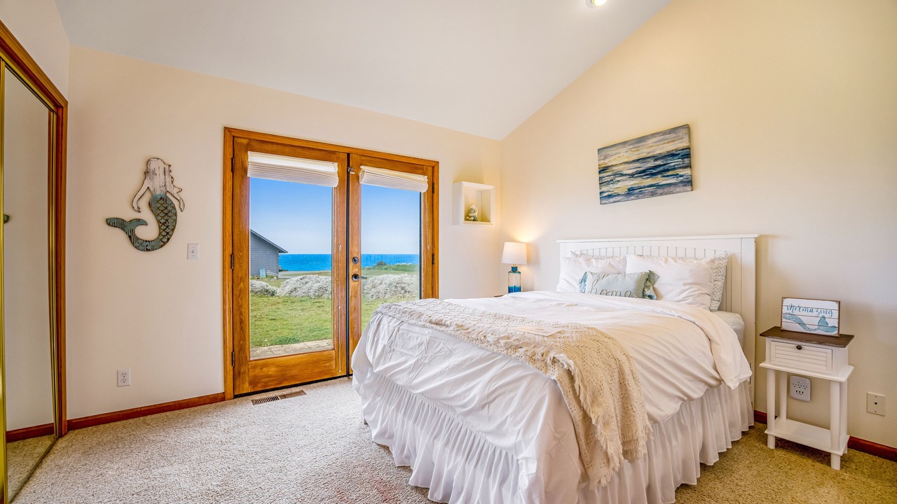 Photo of Bedroom in Fort Bragg