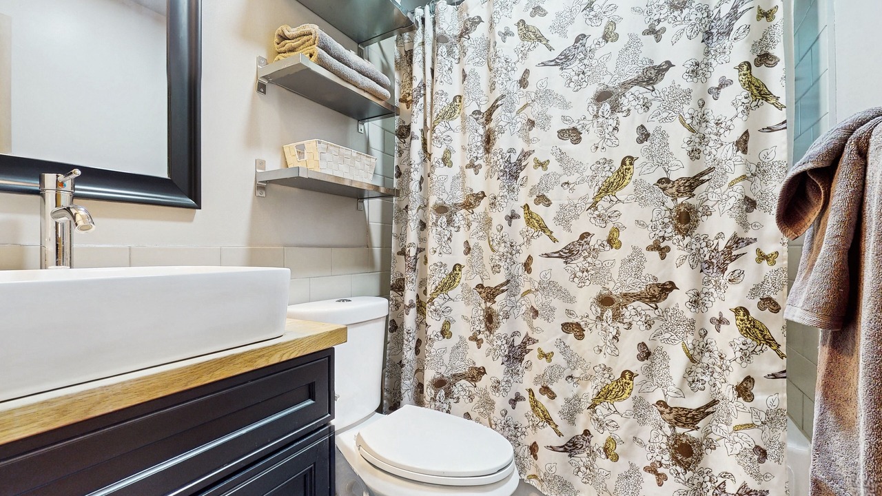 Photo of Bathroom in Arrowhead Villas
