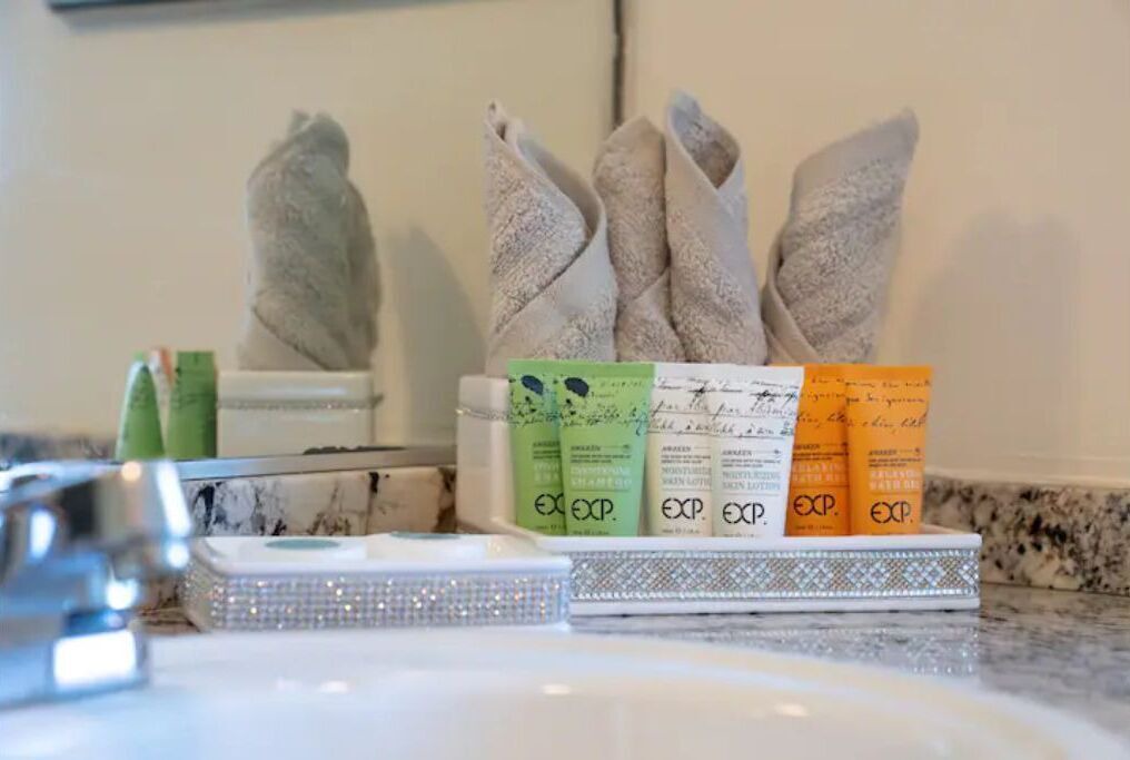 Photo of Bathroom in Chatsworth
