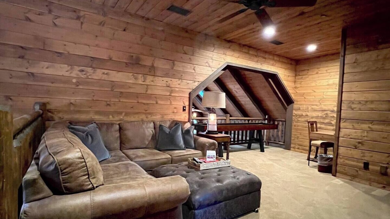Photo of Bedroom in Idyllwild