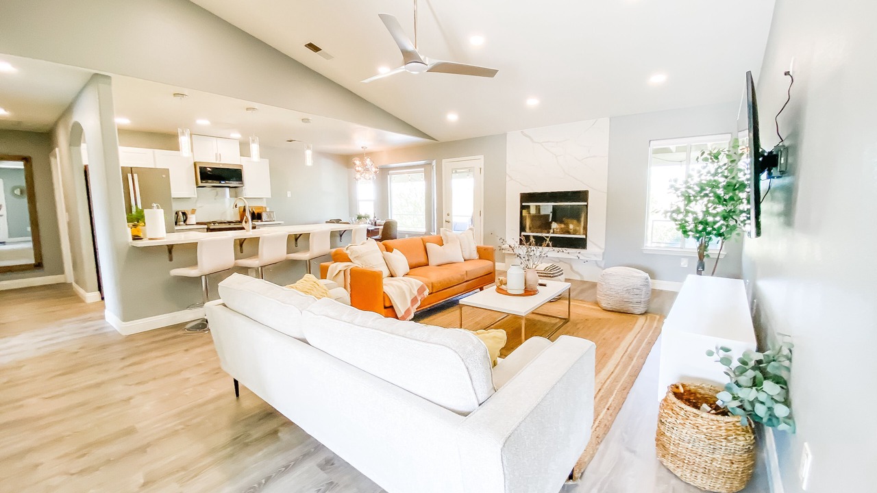 Photo of Livingroom in Indian Cove
