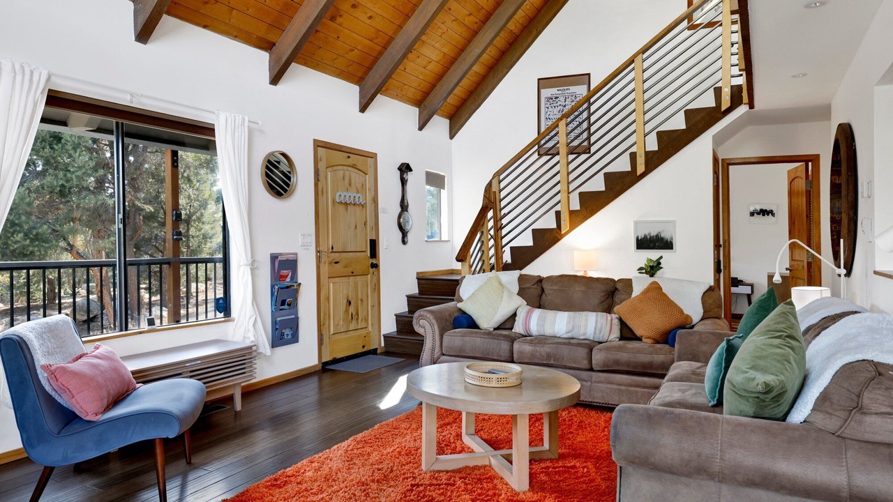 Photo of Livingroom in Whispering Forest