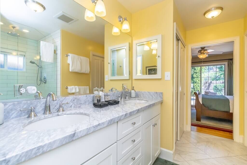 Photo of Bathroom in Central Sacramento