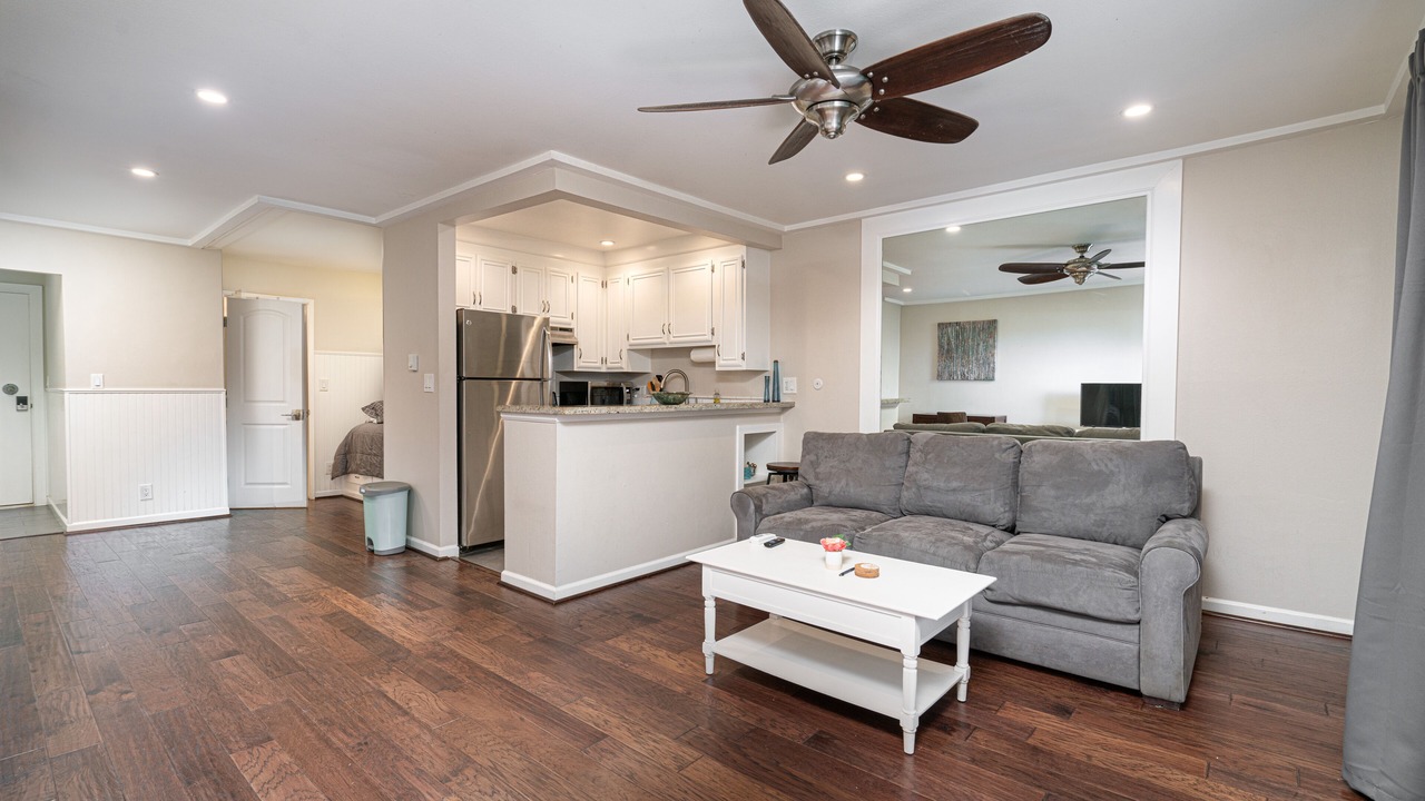 Photo of Livingroom in Santa Ana Heights
